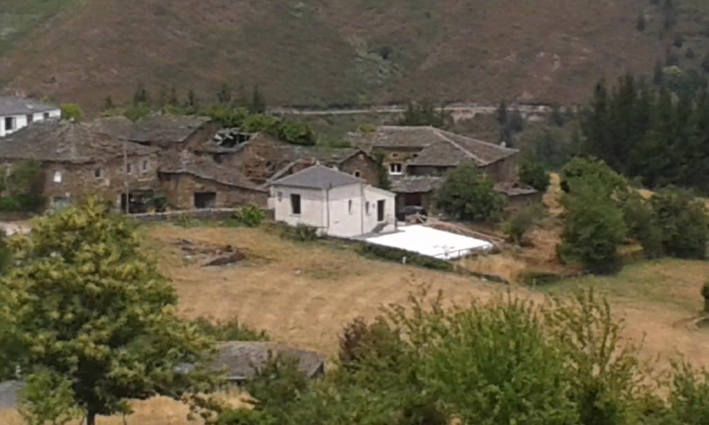 Casa Rural De Alquiler Integro La Cantina De Villarmayor-Asturias Villarmayor  Pokoj fotografie